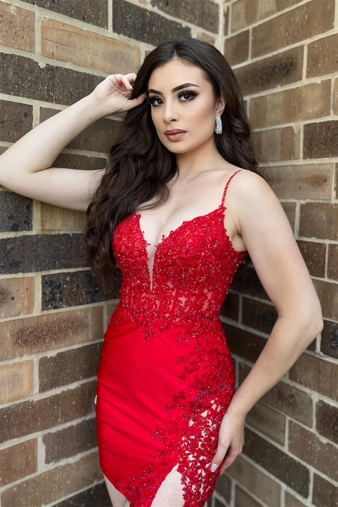 Red Plunging V Neck Straps Beaded Appliques Sheath Homecoming Dress