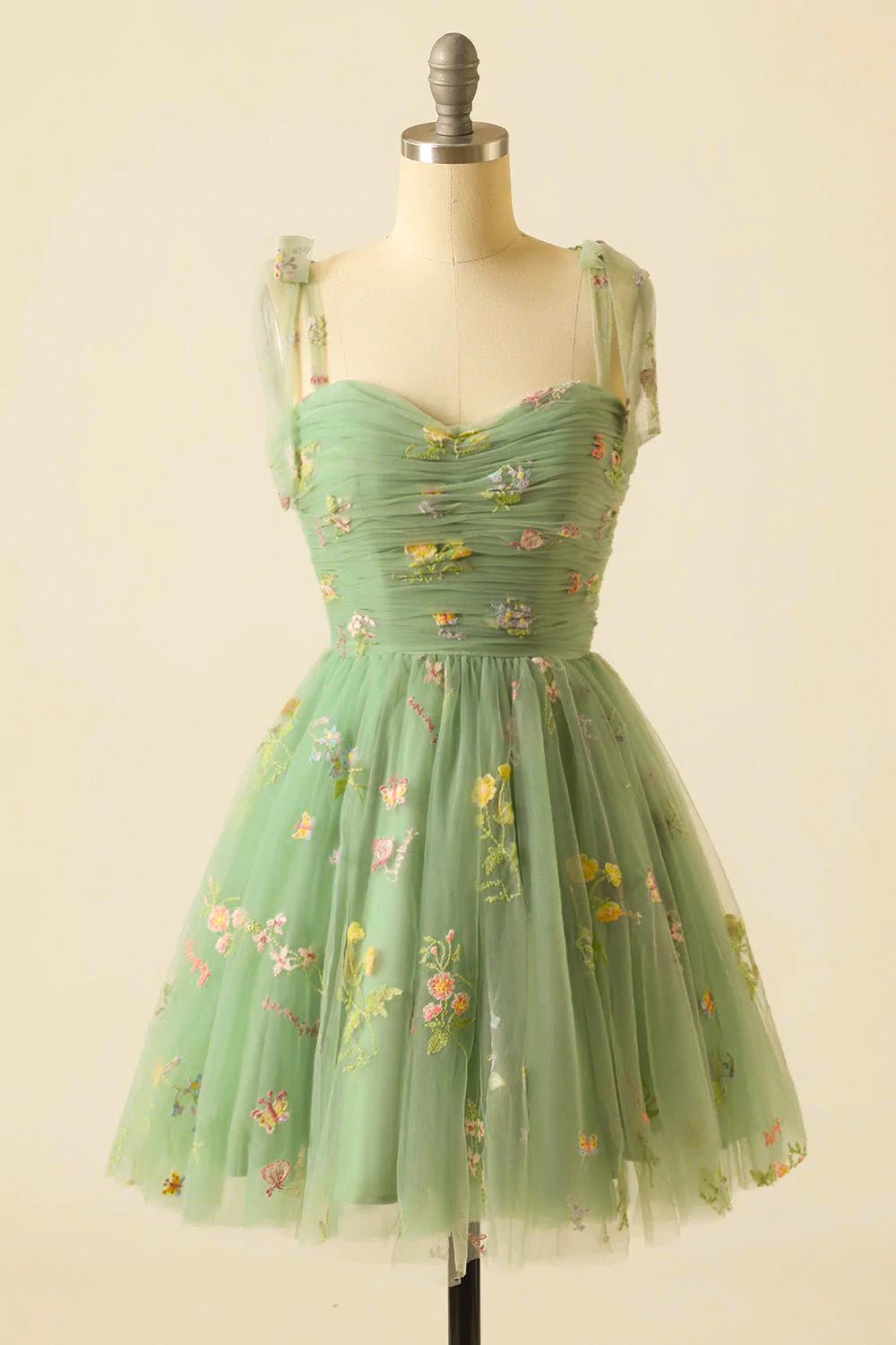 Green Bow Tie Embroidery Tulle A-line Homecoming Dress