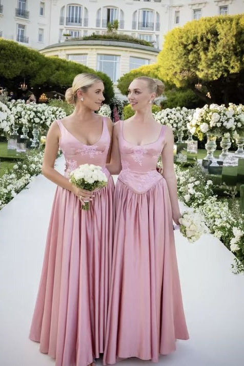 Pink Scoop Neck Floral Ruched Bridesamid Dress