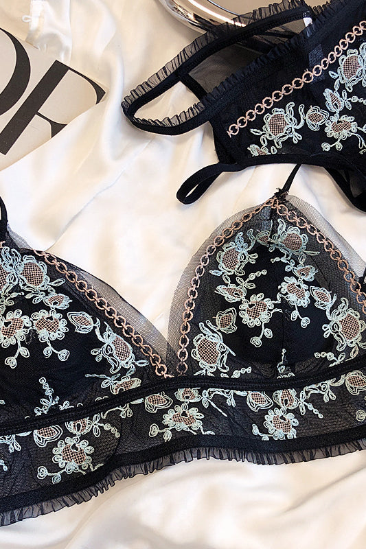 Black Embroidery Ruffled Lingerie