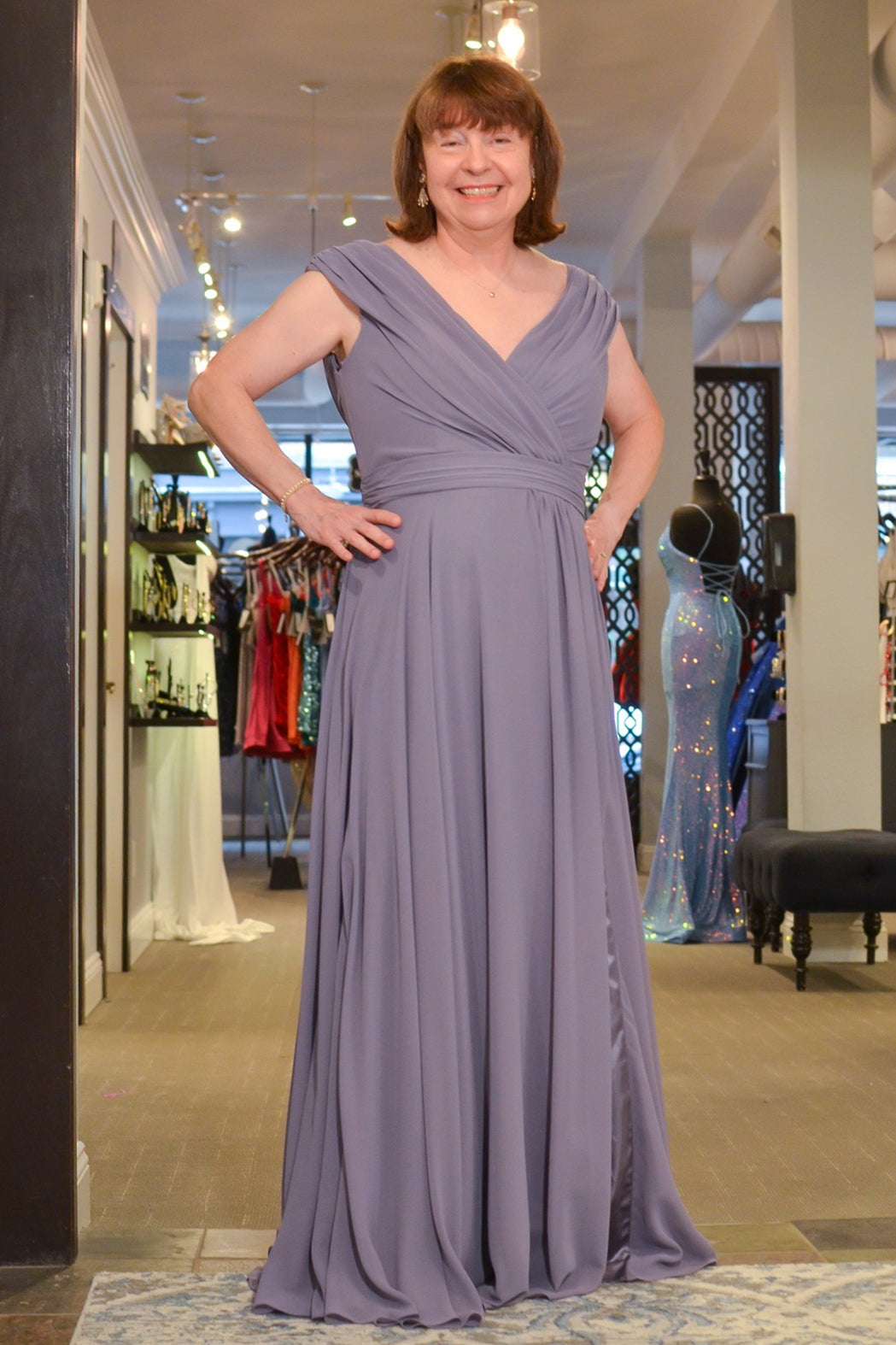 Dusty Lavender V Neck A-line Chiffon Long Mother of Bride Dress