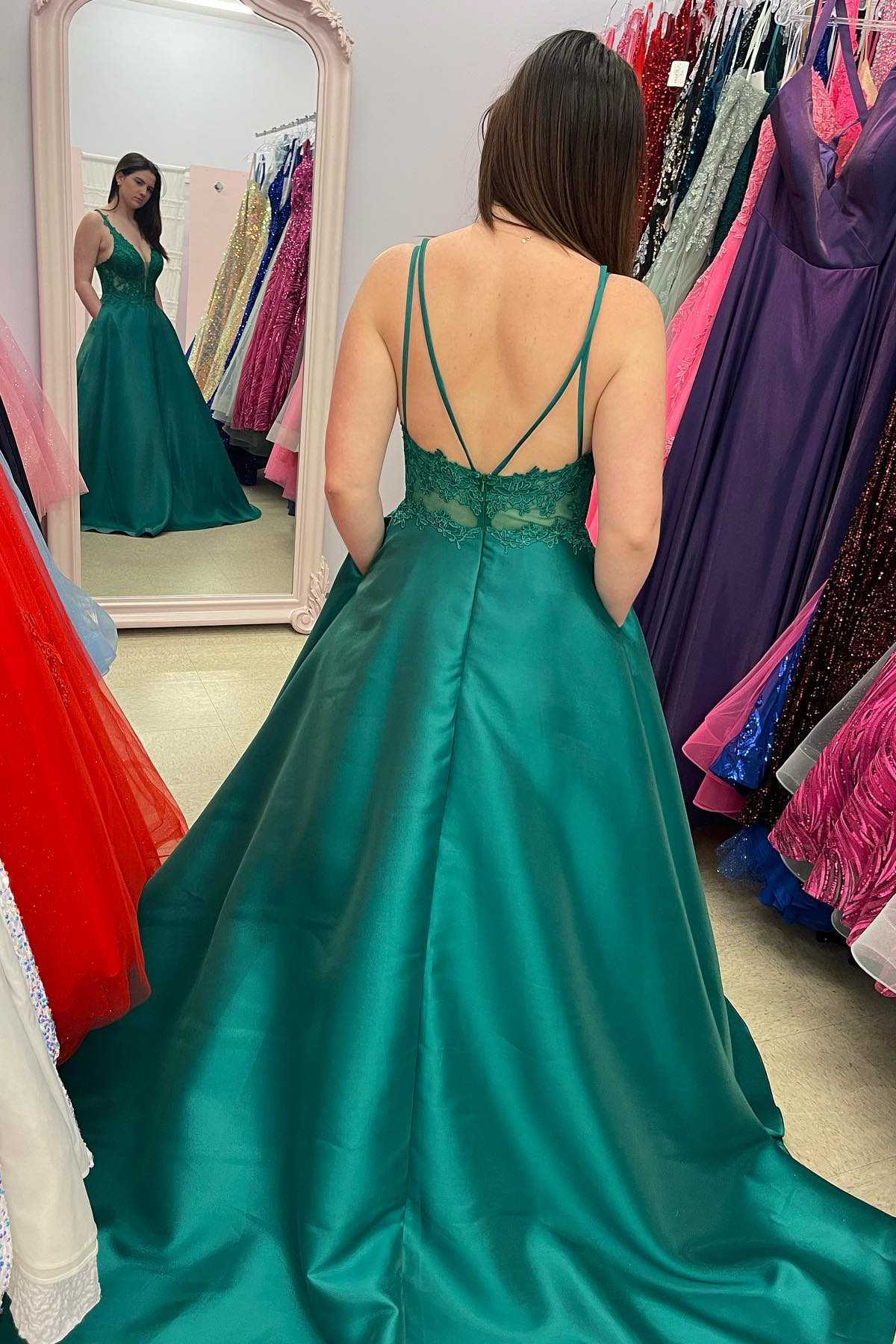 Green Lace V-Neck A-Line Long Prom Dress with Pockets