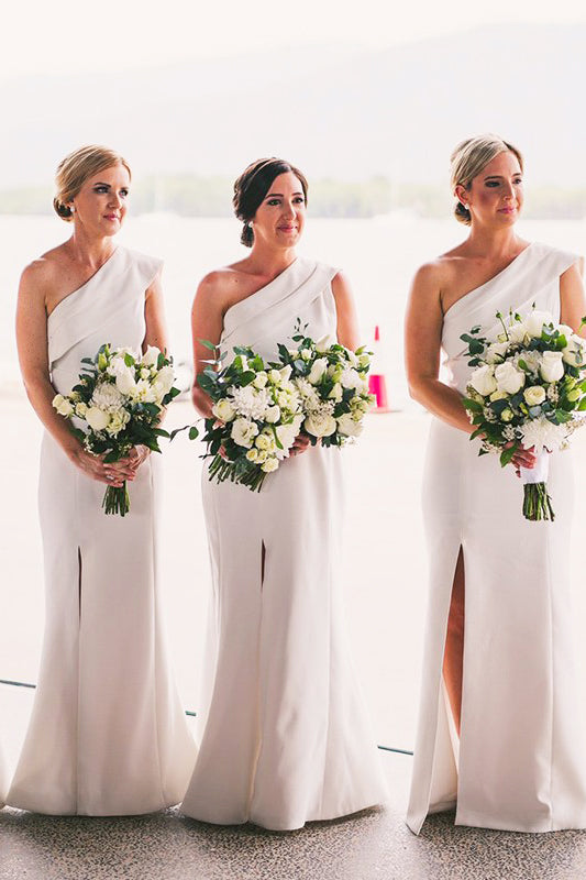 One Shoulder Sheath White Bridesmaid Dress with Slit