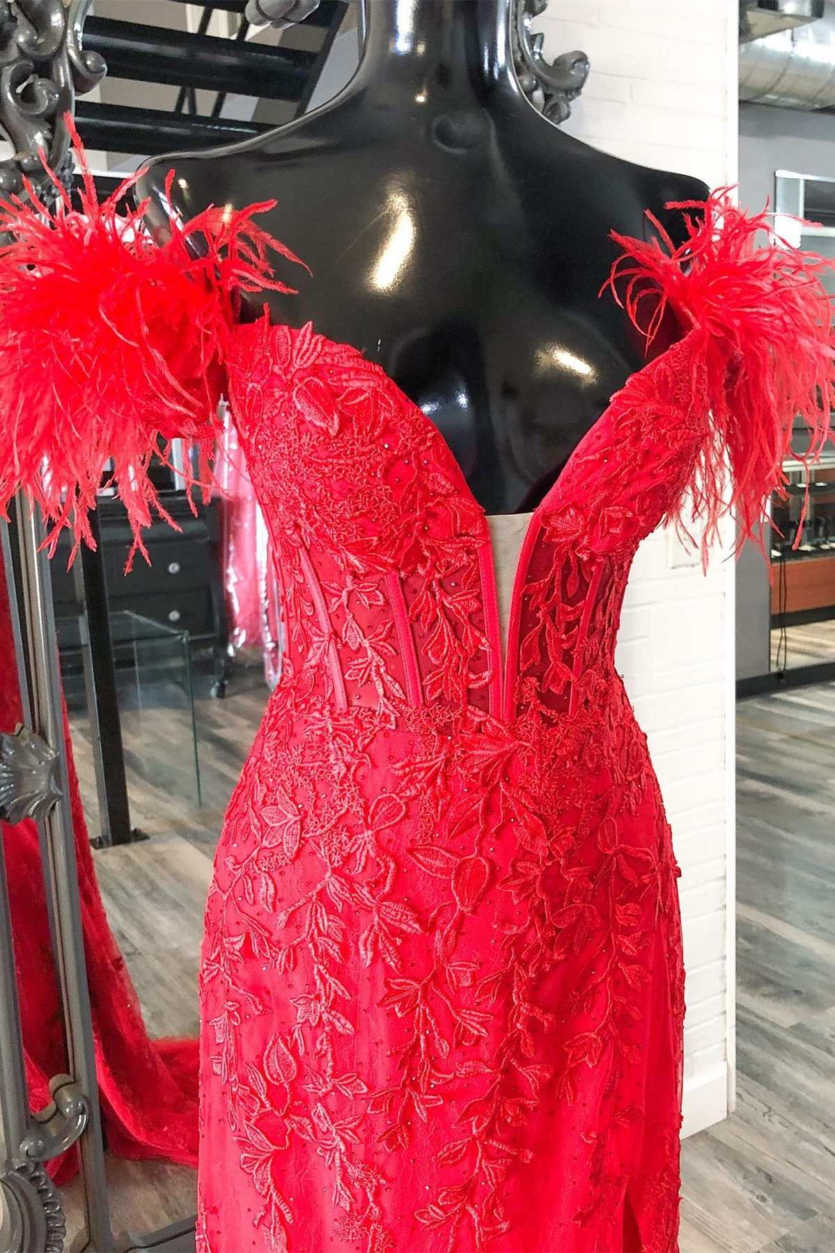 Red Appliques Feather Off-the-Shoulder Long Prom Dress with Slit
