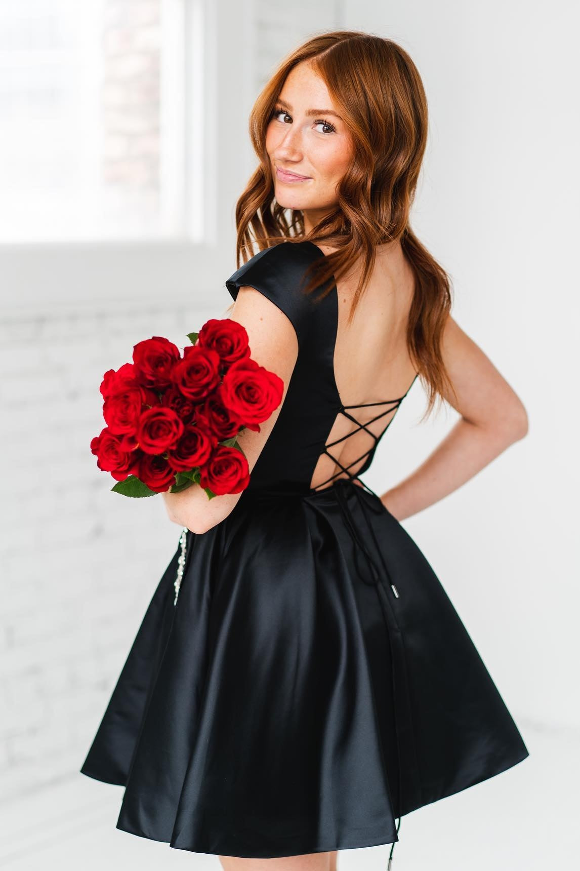 Cap Sleeves Short Yellow Homecoming Dress with Lace Up Back