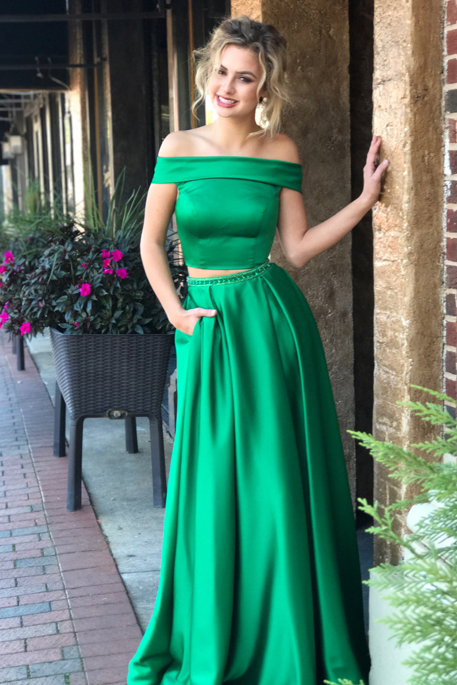 Two Piece Off Shoulder Green Long Prom Dress with Pockets