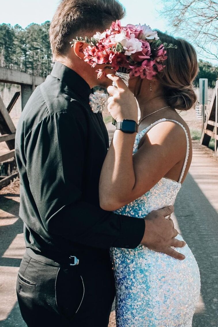 Stunning Mermaid Sequined Long Formal Dress